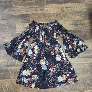 ODDY Black Floral Bell Sleeve Dress